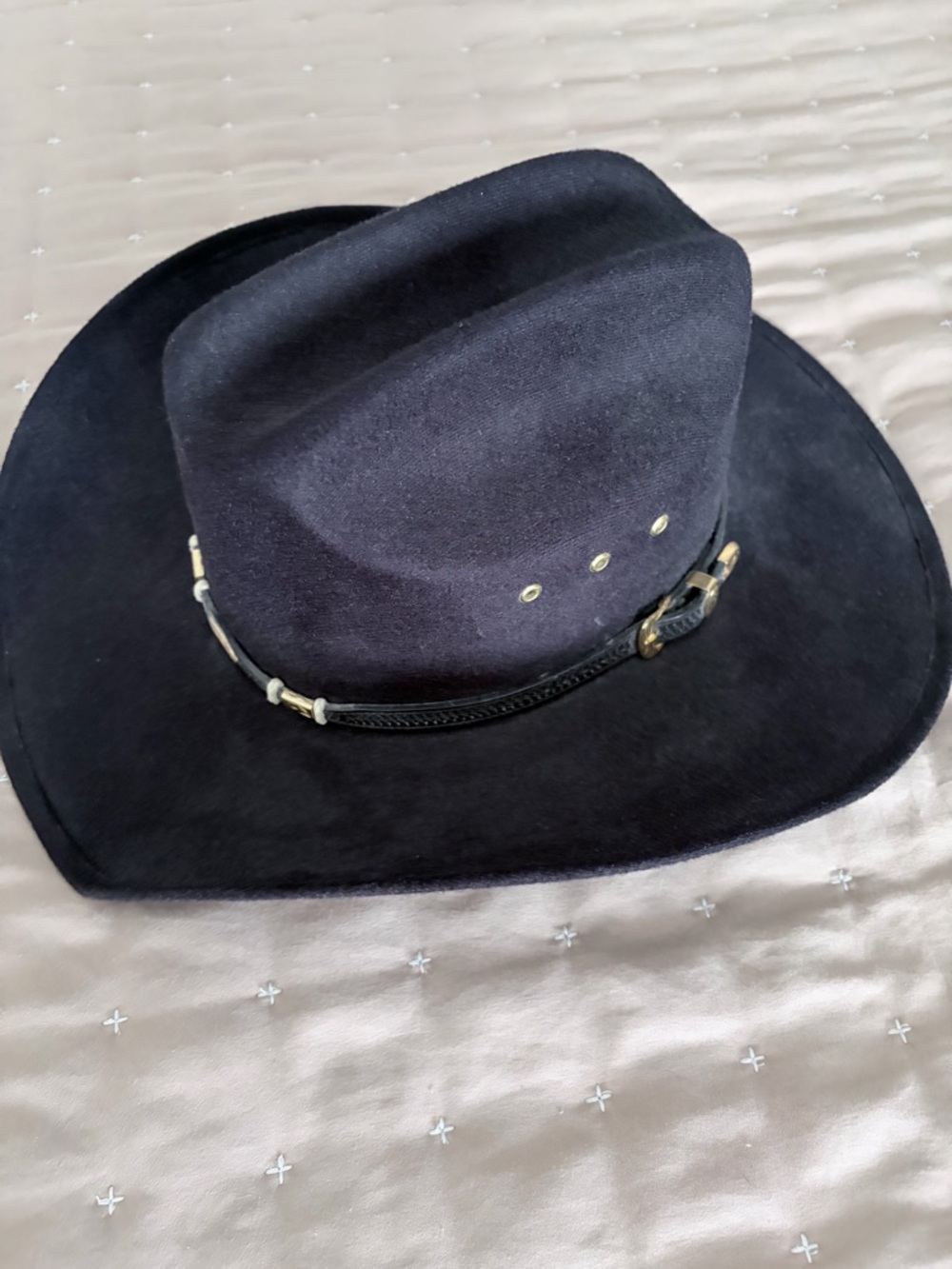 Women’s Black Felt Cowboy Hat with Decorative Braided Band